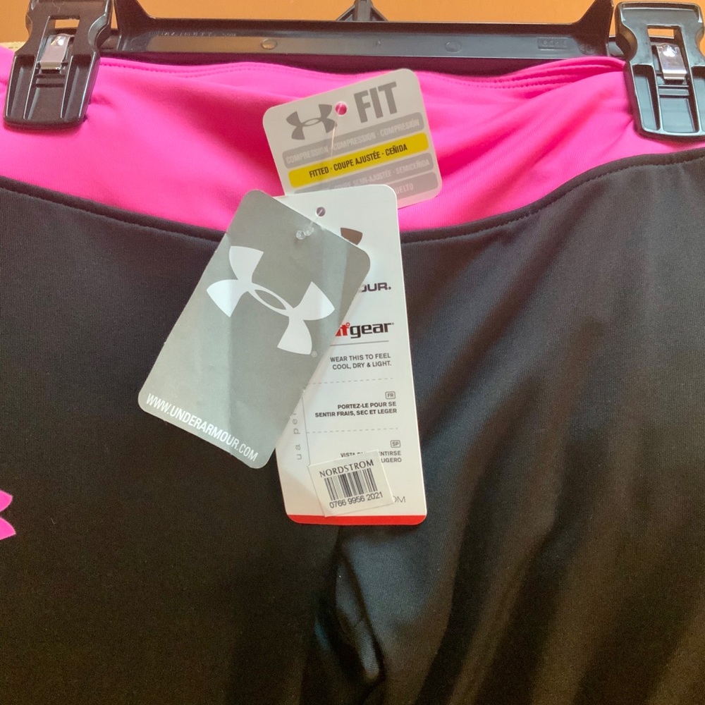 NWT, Under Armour, Nordstrom, sz S/M, girls’ pants. Matching jacket, will post - Picture 3 of 4